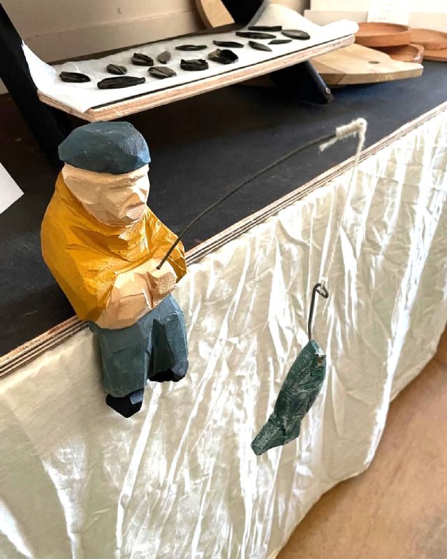 Jack Iredale - carved fisherman